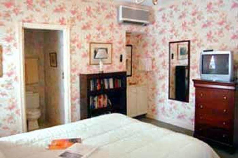 Inn On Main Annapolis Bagian luar foto